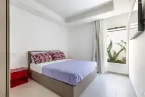 2083 Villa Gea in Matino, Казарано