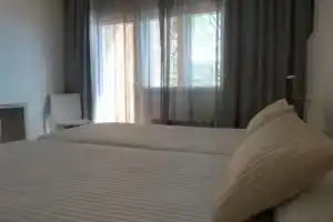 Hotel «Casamar», Льяфранк