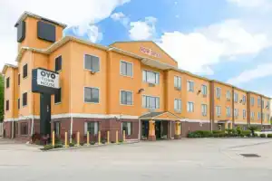 Отель «Oyo Townhouse Houston Brookhollow», Хьюстон