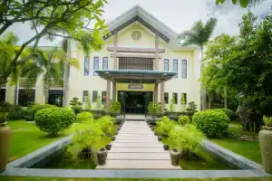 Koi Resort & Spa Hoi An, Хой Ан