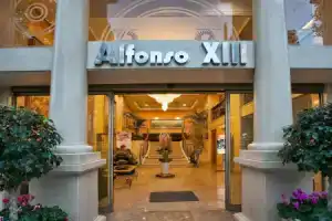 Отель «Sercotel Alfonso Xiii», Картахена