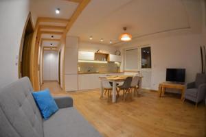 Harley Style Apartament, Мушина