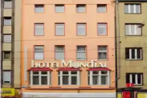 Hotel «Mondial», Дюссельдорф