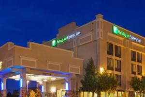 Holiday Inn Express Hotel & Suites Denver - Aurora, Аврора