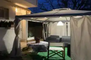 Claudia nel cuore di Forte dei Marmi, Форте-дей-Марми