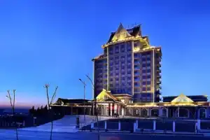Maple Palace Hotel, Куньмин