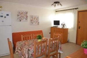 Sea House Five (5) Meter From Sand, Ираклица