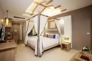 Access Resort & Villas - Sha Plus, Карон