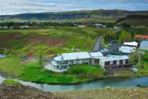 Frost and Fire Hotel, Хверагерди