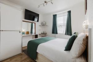 Falcon Hotel, Лондон