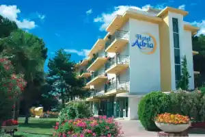 Hotel «Adria», Линьян-Саббьядоро