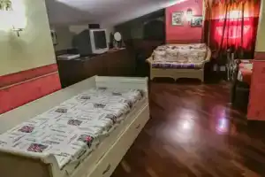 Paoline's suite in villa, Лидо-ди-Остия