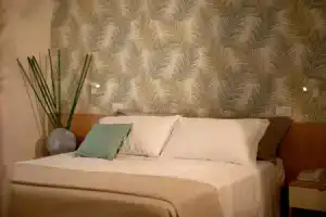 Hotel «Montecarlo Vista Mare con Piscina», Риччионе