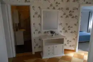 Apartment Depa - garden and barbecue: A2 Vodice, Riviera Sibenik, Водице