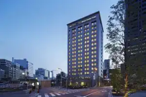 Mitsui Garden Hotel Osaka Premier, Осака