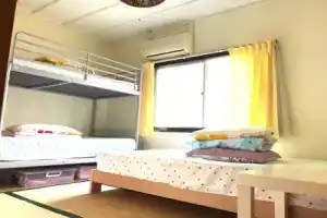 IM guest house, Осака