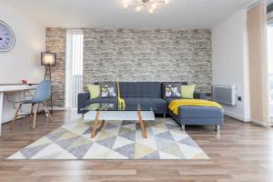 Amazing 2BR Manchester Apartment, Манчестер