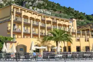Hotel «Cristina», Лимоне-суль-Гарда