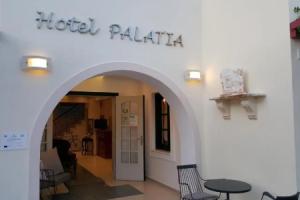 Hotel «Palatia», Наксос