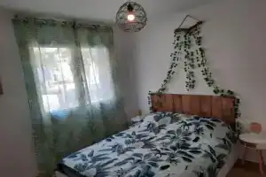 T2 neuf, balcon, centre Cannes, 15 min du Palais, Канны
