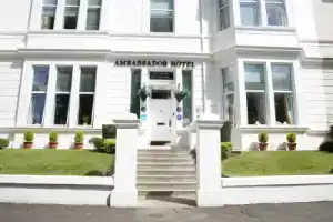 Ambassador Hotel, Глазго