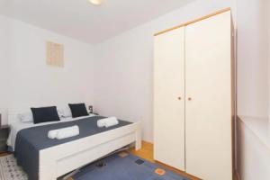 Downtown apartment Danica, Шибеник