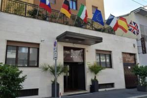 Hotel «Perugino», Милан