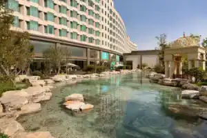 Отель «Wyndham Qingdao», Циндао