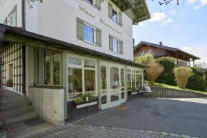 Haus Wiesengrund, Фрауэнау