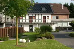 Gut Heckenhof Hotel & Golfresort An Der Sieg Gmbh & Co. Kg, Айторф