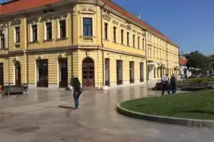 Hotel «Grand», Валево