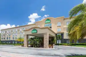 Апарт-отель «Wingate by Wyndham - Universal Studios and Convention Center», Орландо