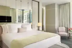 Отель «Sls Lux Brickell», Майами