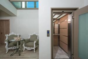 Thalassa Residence, a luxury coastal escape, By ThinkVilla, Панормос