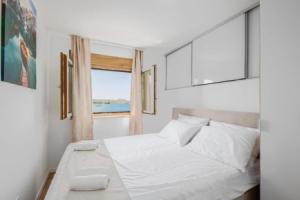 Salt&soul Residence Apartment With sea View, Povljana