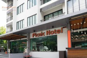 Picnic Hotel Bangkok - Rang Nam, Бангкок