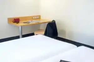 b&b hôTel Perpignan Nord aéRoport, Перпиньян