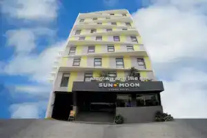 Sun & Moon, Urban Hotel, Пномпень