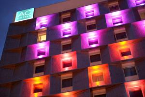 AC Hotel by Marriott Marseille Prado Vélodrome, Марсель