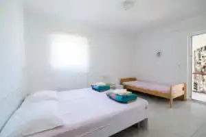 Apartments Boguvila - Two-bedroom Family Apartment With Terrace -, Супетар