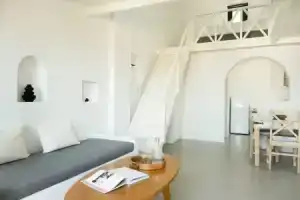 Мини-отель «Black Diamond Suites», Акротири