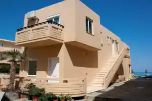 Апарт-отель «Ermis Suites», Платаньяс