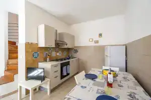 Villino Sole 2 AIRCO Near Beach, Порто-Чезарео