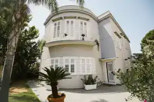 Mondello Palace Hotel - Separate Villa, Монделло