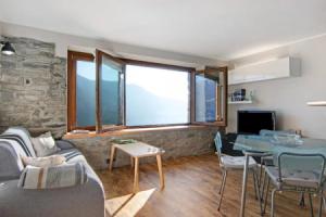 Renovated Barn of the year 1500, Мольтразио