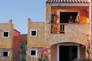 Hotel «Club Santagiusta», Кастиадас