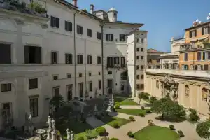 Hotel «Vilòn - Small Luxury Hotels of the World», Рим