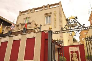 Aurelius Art Gallery Hotel, Рим