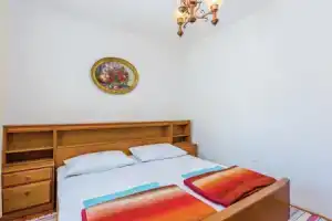 Awesome Home in Senj With 4 Bedrooms, Сень