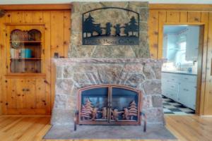 Black Bear Cottage - 2 Br Cottage, Эстес-Парк